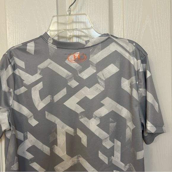 Under Armour Big Boys HeatGear top in Grey/White Size YXL - Picture 7 of 7